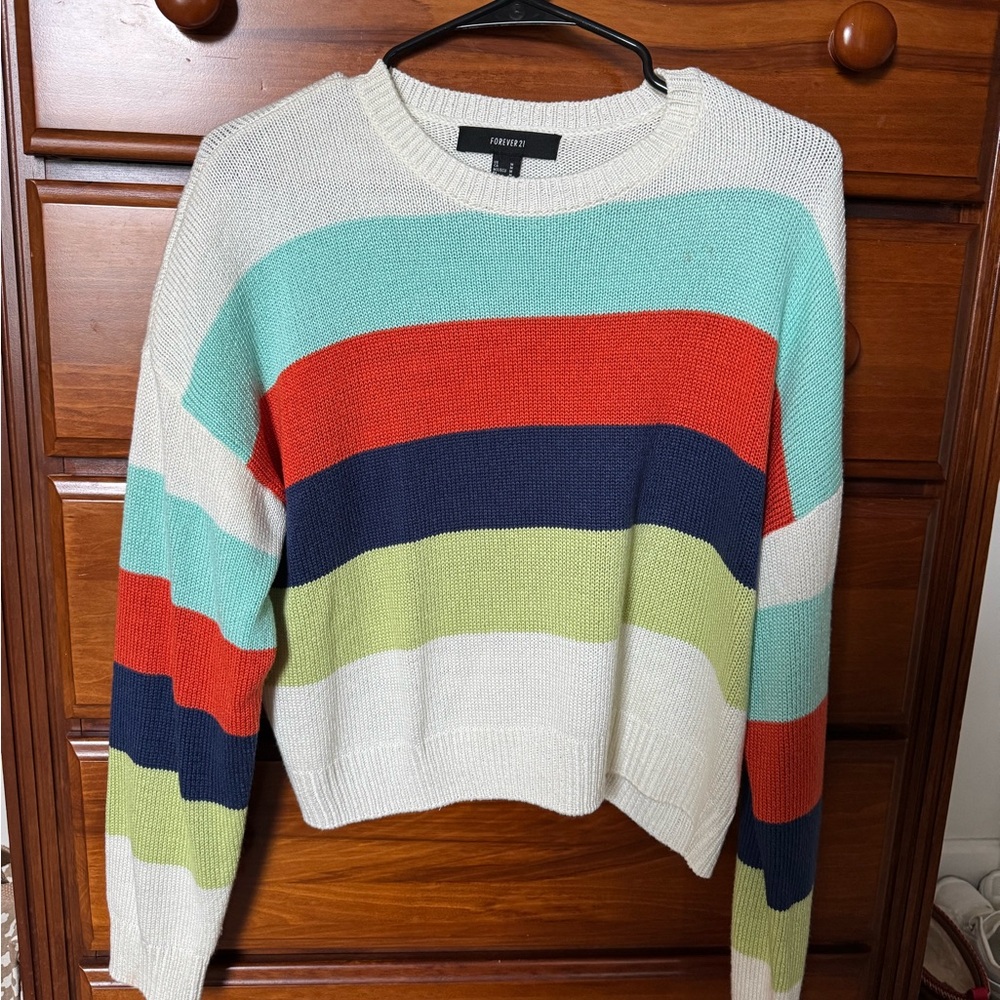 Forever 21 White and Blue Crew Neck Sweater